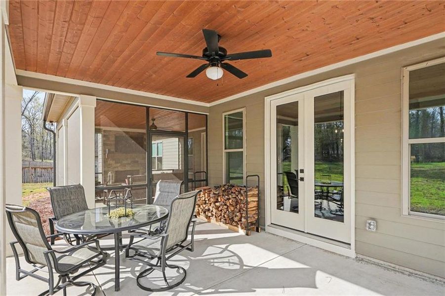 Exterior details and patio area of a home in , Williamson (Image 24).