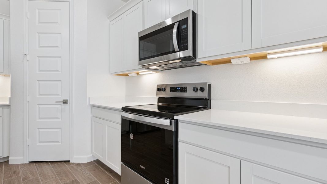 Furnished interior view inside a new home in Zanjero Pass, Waddell (Image 10).
