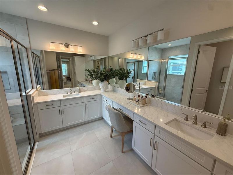 Furnished interior view inside a new home in Valencia Ridge (55+), Wesley Chapel (Image 31).