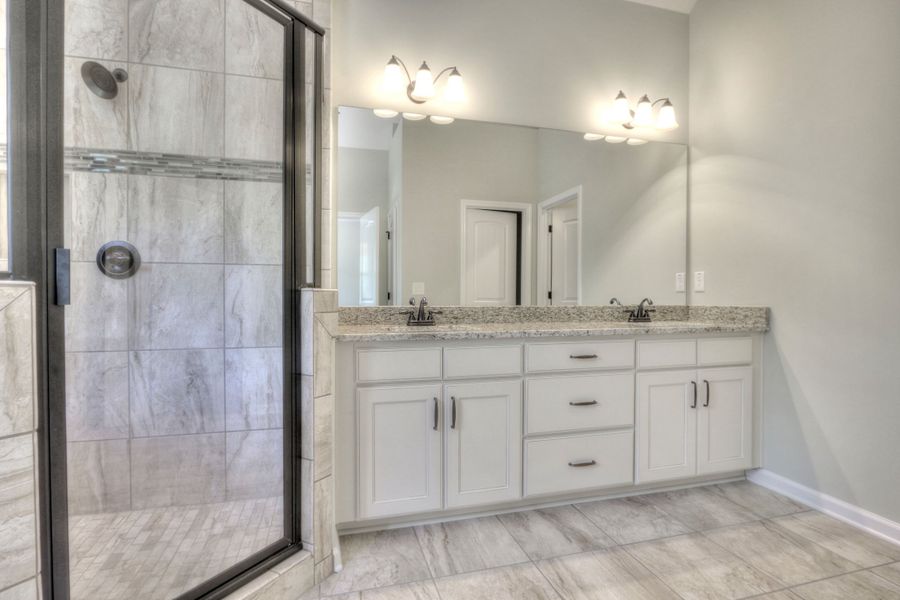 Representative furnished interior of a home built from the The Huntleigh by Bamford and Company in Rowland Springs, Cartersville (Image 15).