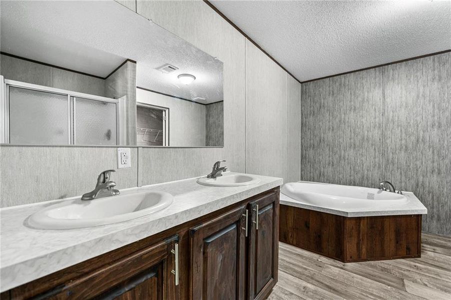 Furnished interior view inside a new home in , Elberton (Image 9).