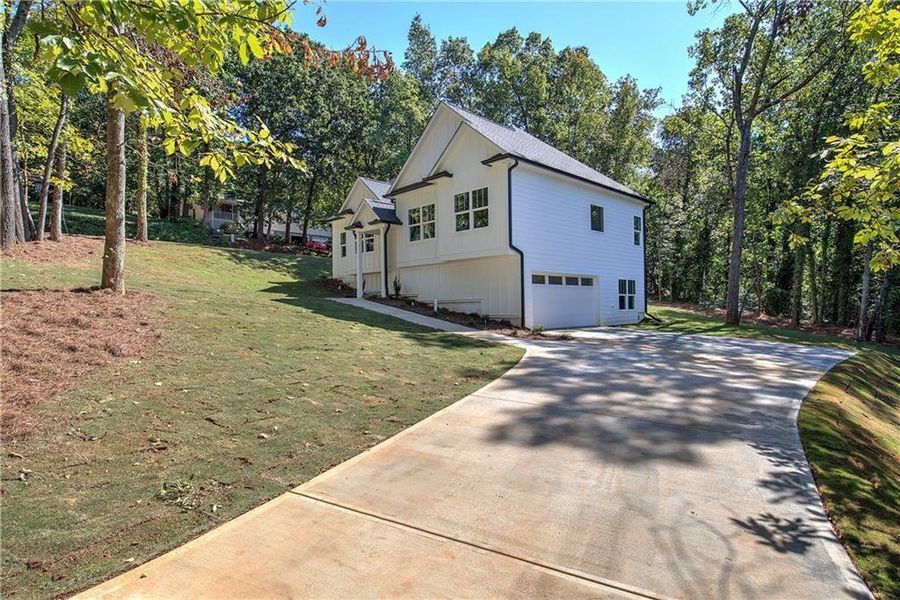 Image 39 of a home in .