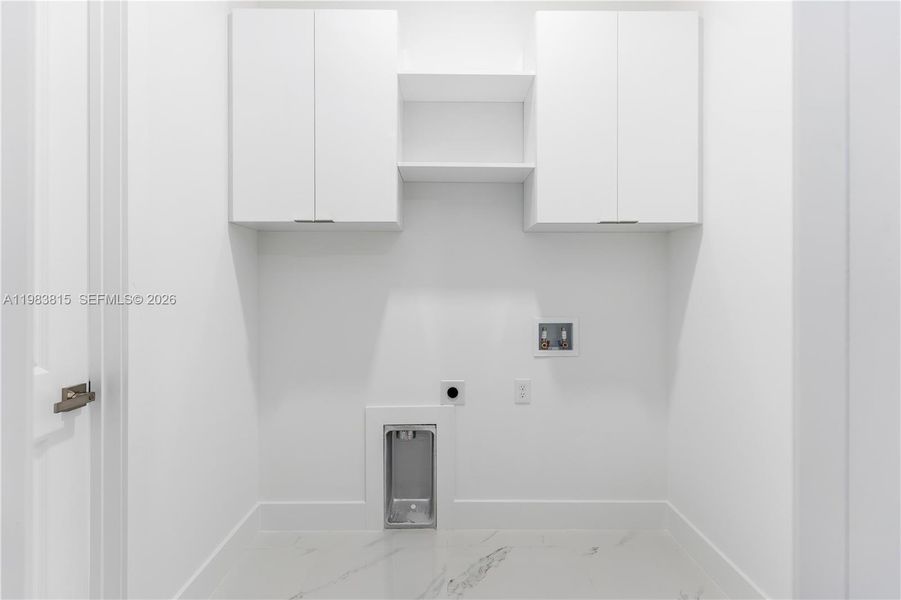 Spacious, unfurnished interior of a new home in , Lehigh Acres (Image 23). Spacious, unfurnished interior of a new home in , Lehigh Acres (Image 23).