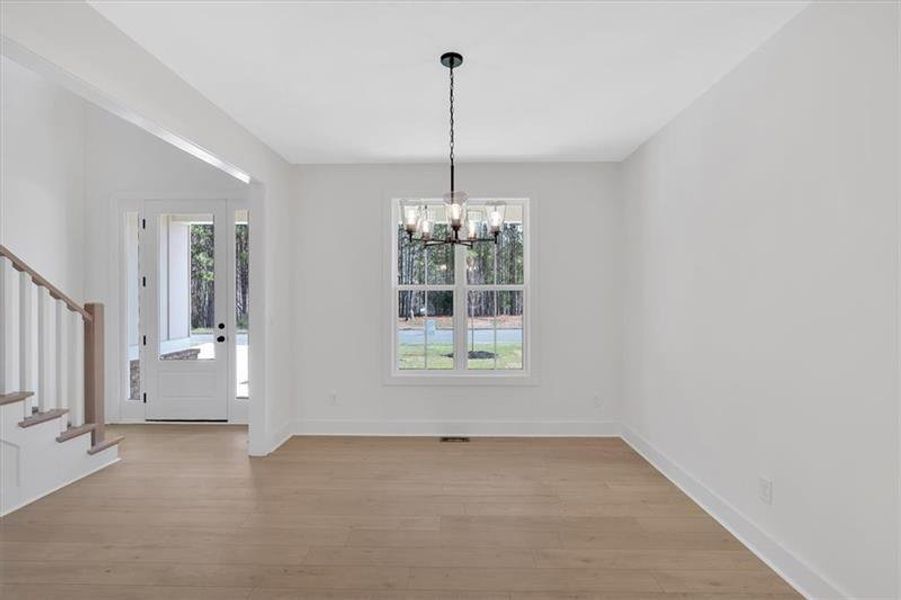 Spacious, unfurnished interior of a new home in , Cartersville (Image 17).