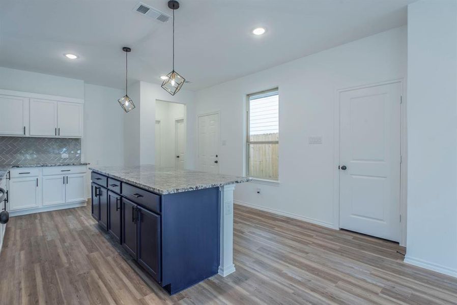 Furnished interior view inside a new home in , Dallas (Image 8). Furnished interior view inside a new home in , Dallas (Image 8).