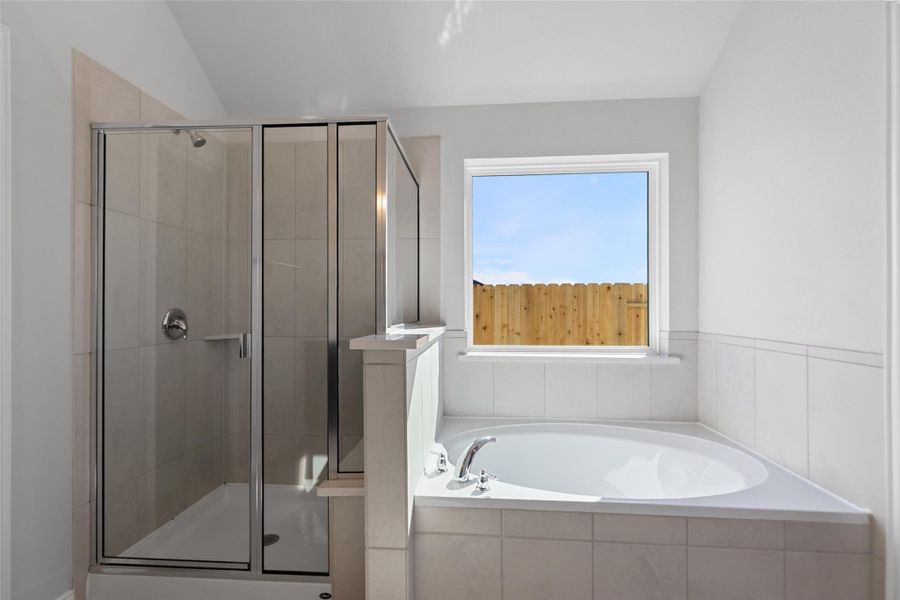 Furnished interior view inside a new home in River Ranch, Dayton (Image 12).