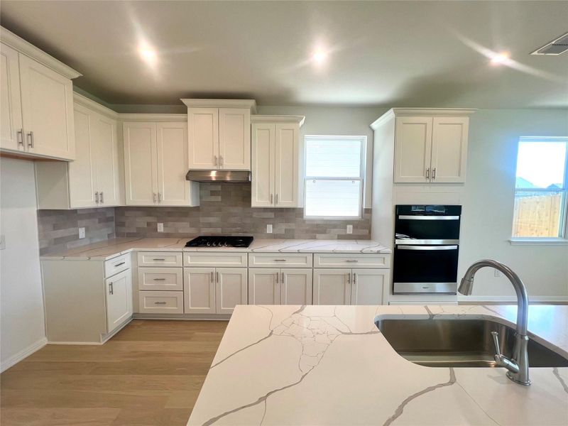 Furnished interior view inside a new home in Porter Country, Buda (Image 5).