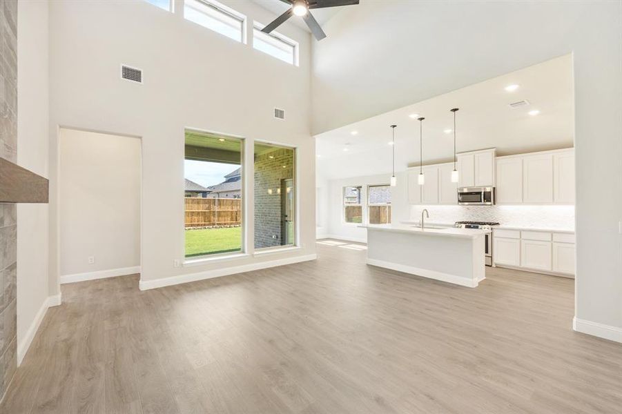 Image 34 of a home in Woodstone.