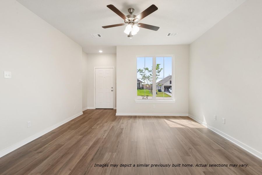 Image 15 of a home in South Pointe.
