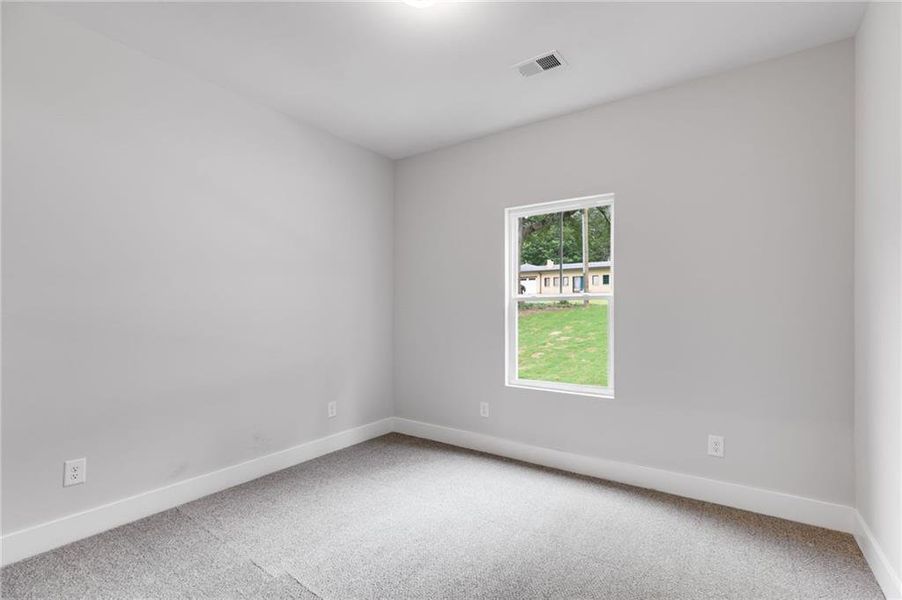 Spacious, unfurnished interior of a new home in , Carrollton (Image 6).
