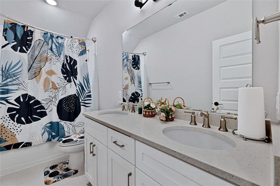 Furnished interior view inside a new home in , Sachse (Image 10). Furnished interior view inside a new home in , Sachse (Image 10).