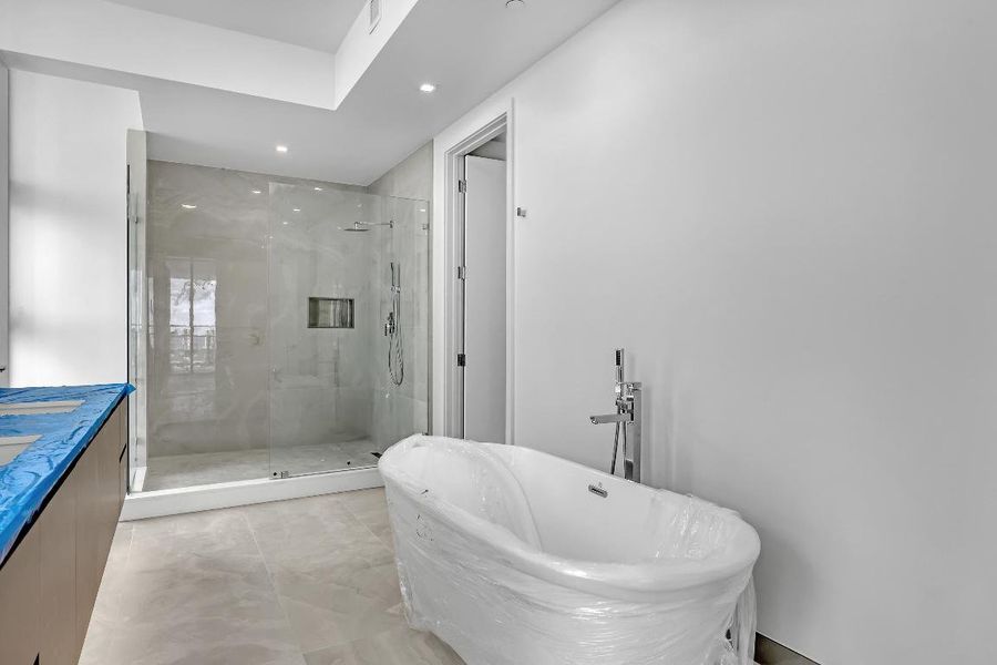 220 Lake Shore #N-2103 (47)