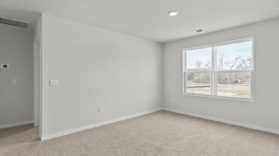 Spacious, unfurnished interior of a new home in Vineyard Trail, Jacksonville (Image 25). Spacious, unfurnished interior of a new home in Vineyard Trail, Jacksonville (Image 25).