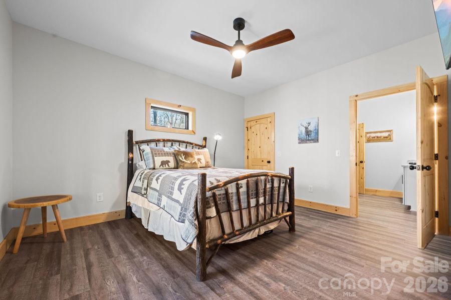 Guest bedroom Guest bedroom