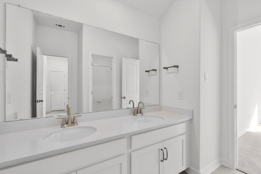 : Sample product photo. Actual exterior and interior selections may vary by homesite. Photo may be virtually staged