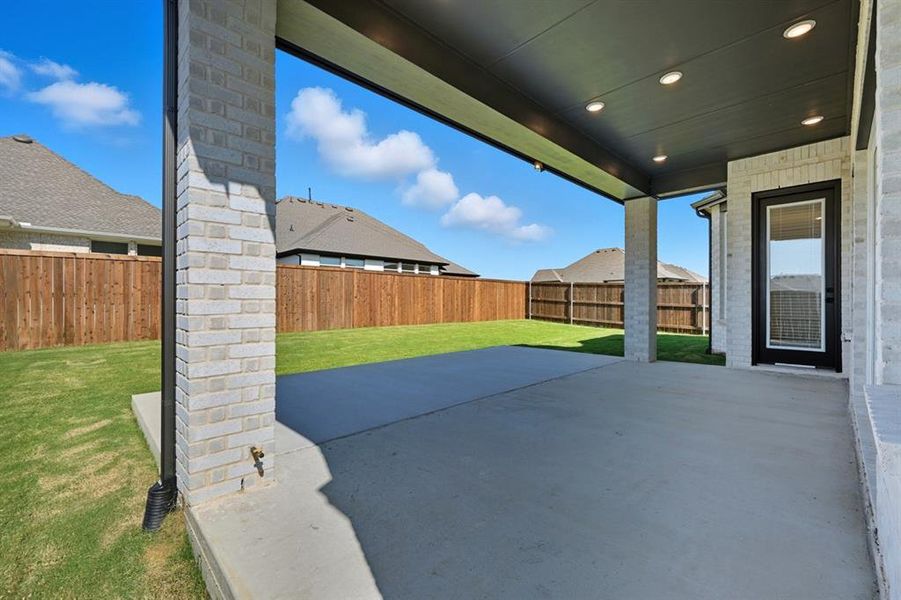Exterior details and patio area of a home in Sandbrock Ranch: 50ft. lots, Aubrey (Image 17). Exterior details and patio area of a home in Sandbrock Ranch: 50ft. lots, Aubrey (Image 17).