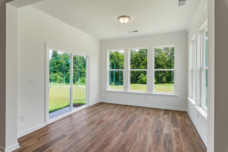 Spacious, unfurnished interior of a new home in Parker's Preserve, Ridgeville (Image 45).