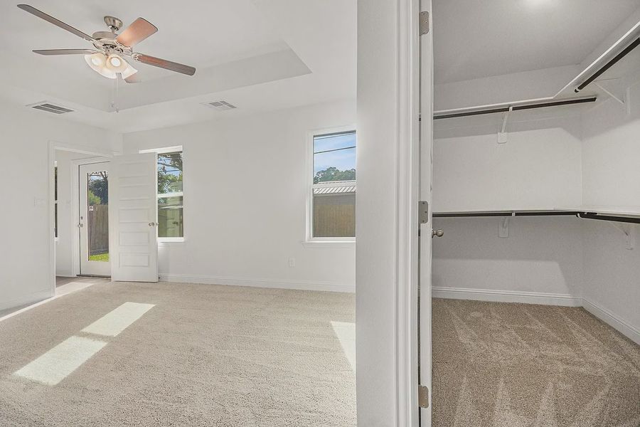Spacious, unfurnished interior of a new home in Kiber Reserve, Angleton (Image 13). Spacious, unfurnished interior of a new home in Kiber Reserve, Angleton (Image 13).