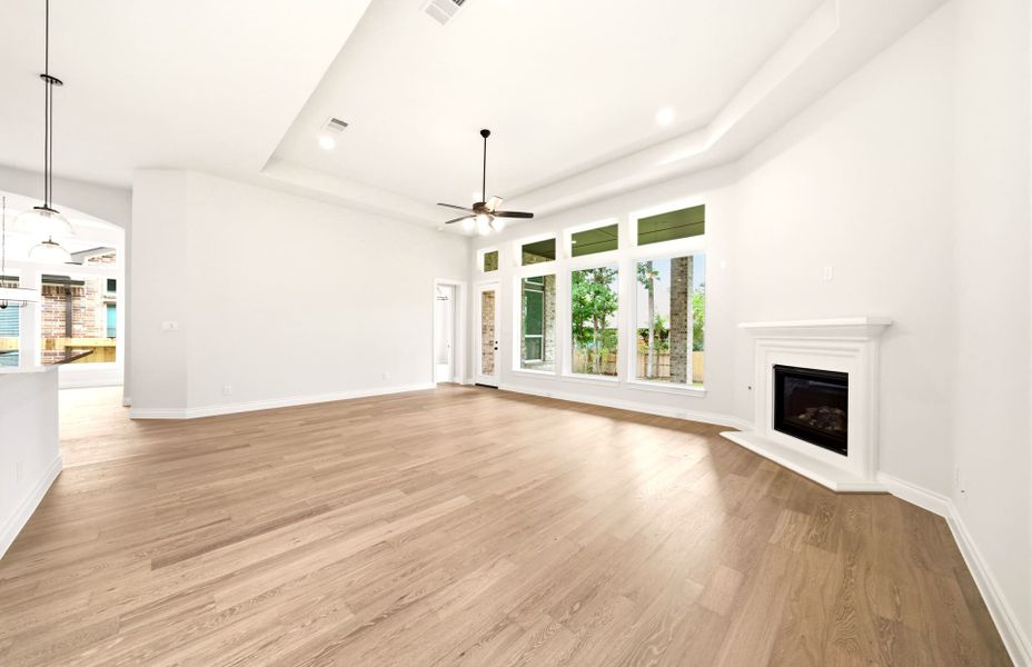 Spacious, unfurnished interior of a new home in Bridgeland 50′, Cypress (Image 31). Spacious, unfurnished interior of a new home in Bridgeland 50′, Cypress (Image 31).