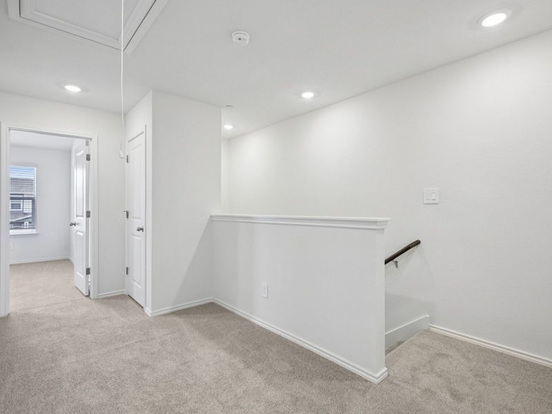 Spacious, unfurnished interior of a new home in Waterstone Village, Kyle (Image 10).