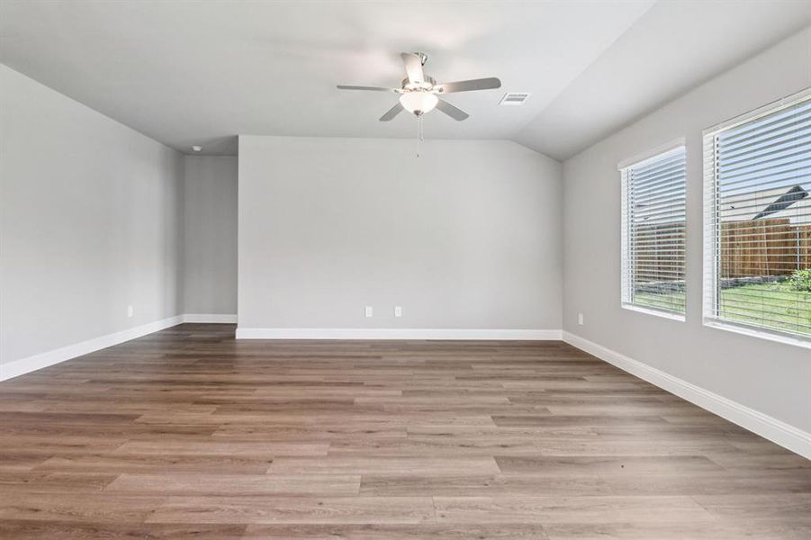 Photo is not of the actual home, but is an inspirational photo of builder’s model home and may depict options, furnishings, and/or decorator features that are not included. Photo is not of the actual home, but is an inspirational photo of builder’s model home and may depict options, furnishings, and/or decorator features that are not included.