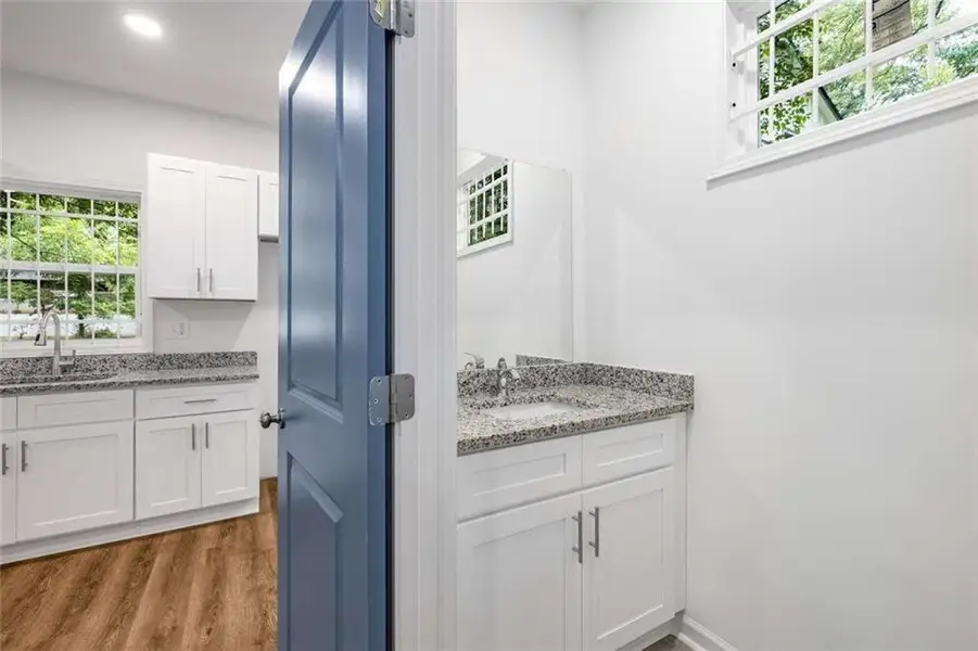 Furnished interior view inside a new home in , Atlanta (Image 5).