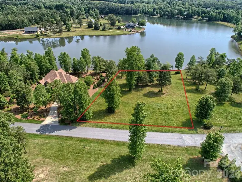 Natural landscape and outdoor views near  in Columbus (Image 4).