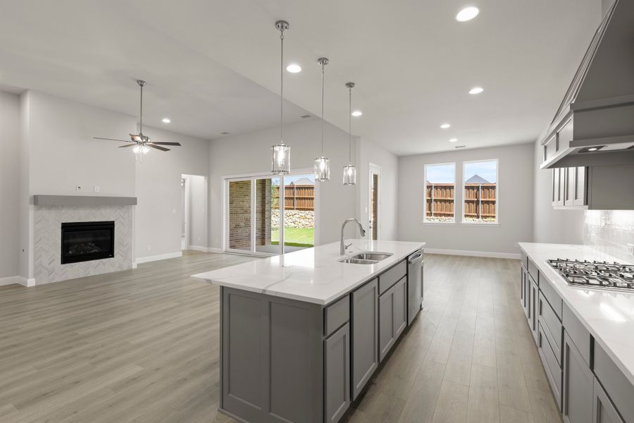 Representative furnished interior of a home built from the Henry- 70ft Home Site by Rockwell Homes in Nelson Lake Estates, Rockwall (Image 19). Representative furnished interior of a home built from the Henry- 70ft Home Site by Rockwell Homes in Nelson Lake Estates, Rockwall (Image 19).