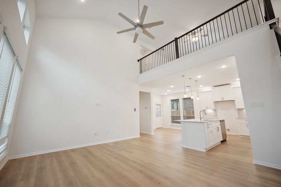 Spacious, unfurnished interior of a new home in The Hills of Bear Creek, Manchaca (Image 6).