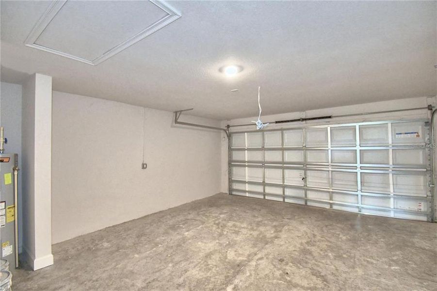 Spacious, unfurnished interior of a new home in Knights Landing, Lakeland (Image 21).
