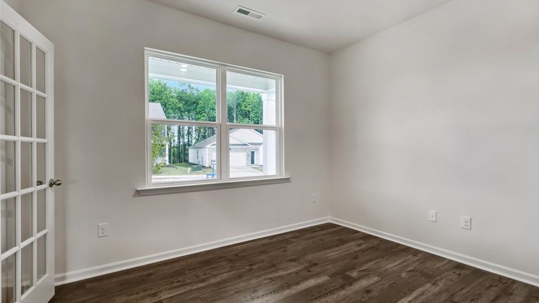 Spacious, unfurnished interior of a new home in Ridgewood Farms, Winterville (Image 16). Spacious, unfurnished interior of a new home in Ridgewood Farms, Winterville (Image 16).