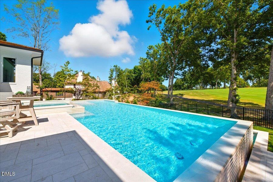 089-1216 Barcroft Pl