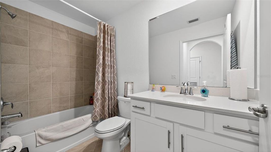 Furnished interior view inside a new home in , Punta Gorda (Image 14).