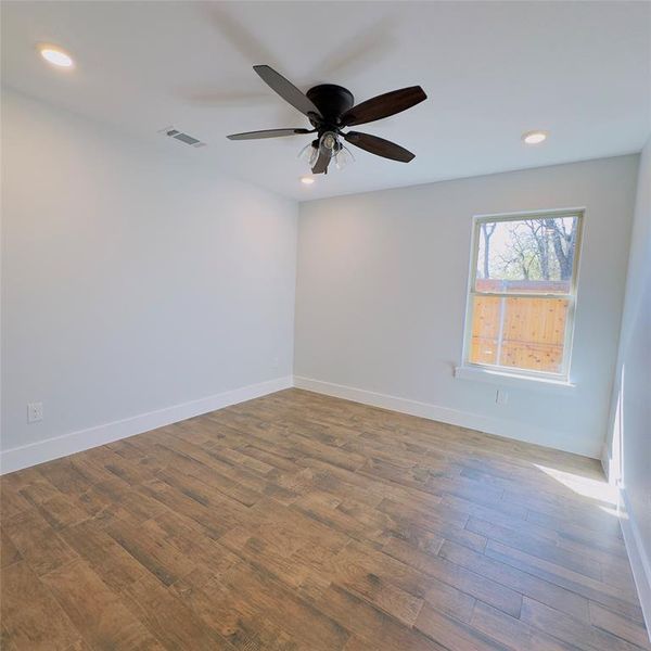 Spacious, unfurnished interior of a new home in , Dallas (Image 22).