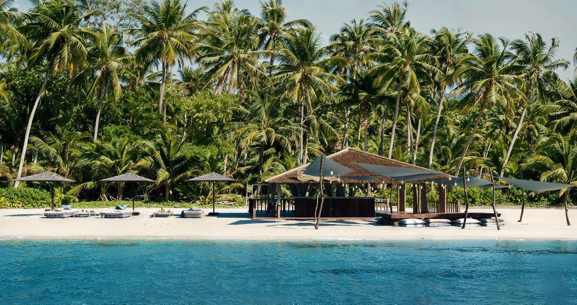 Paunch Plaza Beach Bar Render