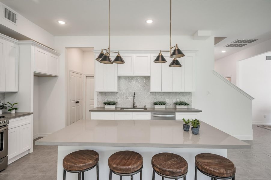 Furnished interior view inside a new home in , Missouri City (Image 12).