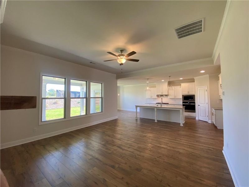 Spacious, unfurnished interior of a new home in , Jefferson (Image 32).