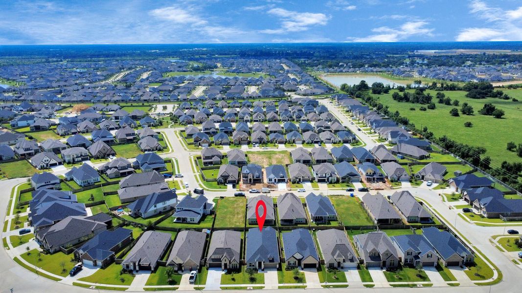 Image 45 of a home in Amira: Heritage Collection. Image 45 of a home in Amira: Heritage Collection.