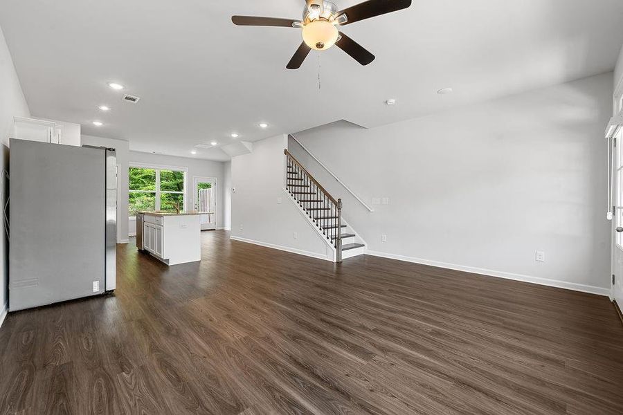 Spacious, unfurnished interior of a new home in , Lawrenceville (Image 13).