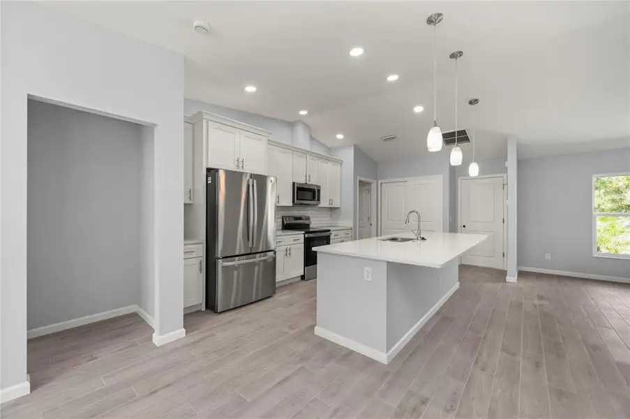 Furnished interior view inside a new home in , Punta Gorda (Image 10). Furnished interior view inside a new home in , Punta Gorda (Image 10).