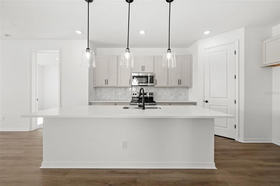 Furnished interior view inside a new home in , Kissimmee (Image 7).