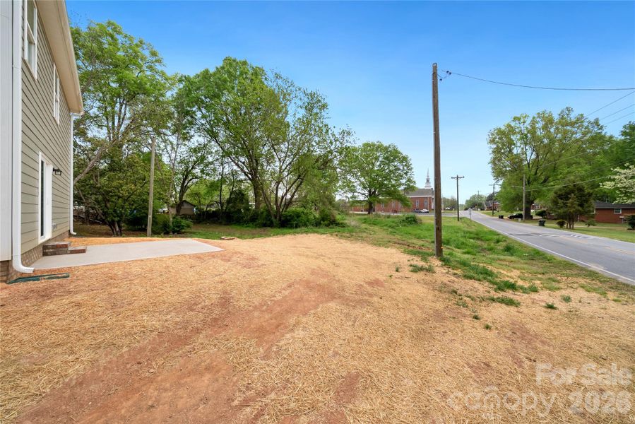 Image 36 of a home in . Image 36 of a home in .