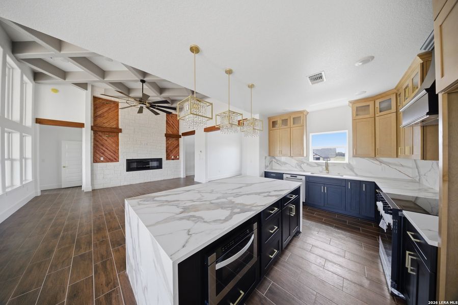 Furnished interior view inside a new home in , Floresville (Image 7).