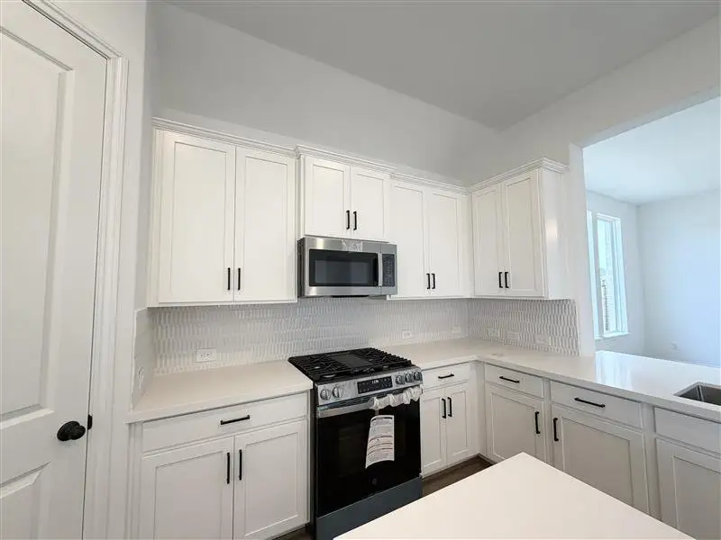 Furnished interior view inside a new home in Dellrose, Hockley (Image 5).