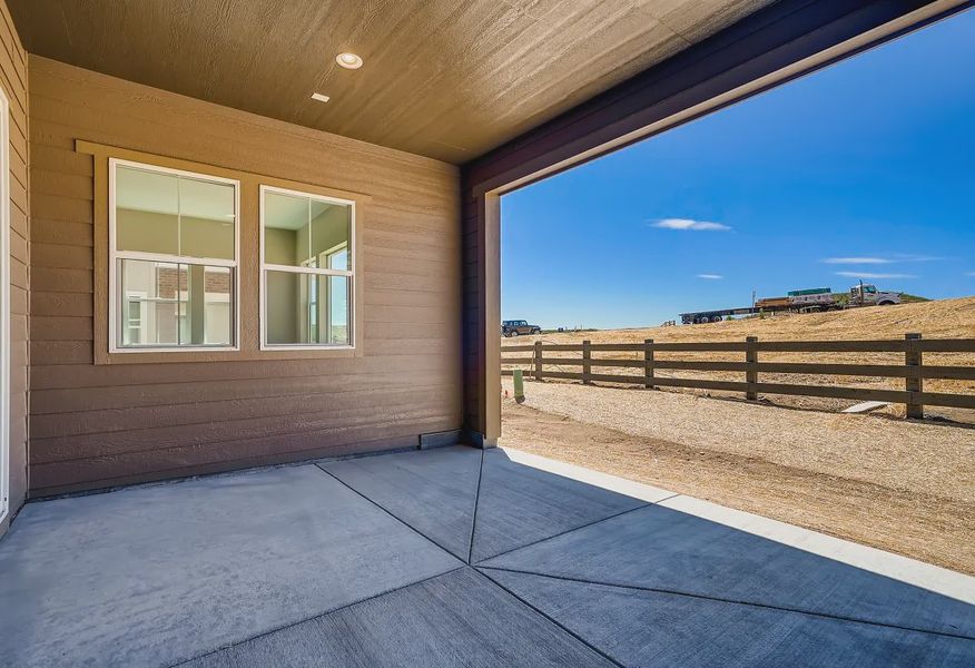 Covered Patio - 12 of 25