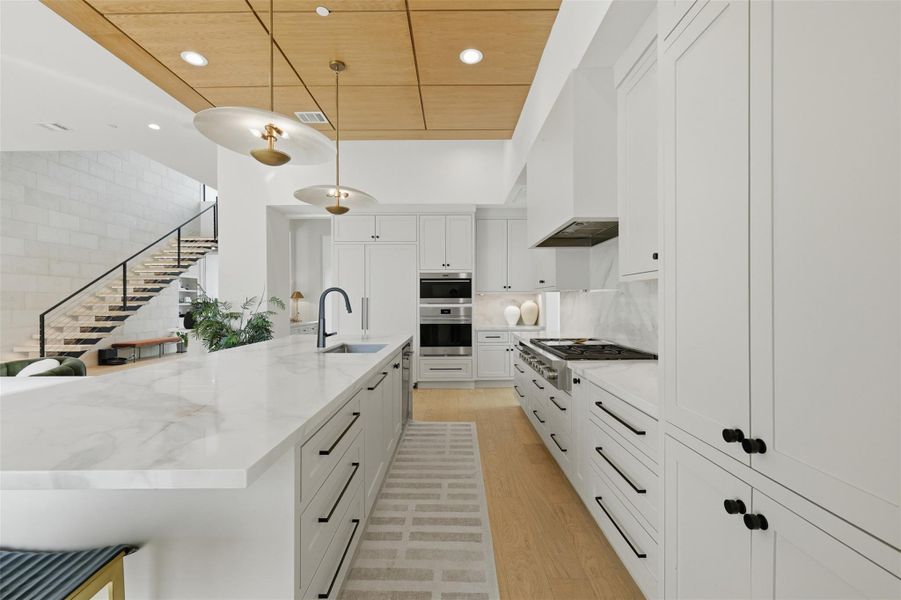Furnished interior view inside a new home in , Bellaire (Image 10).