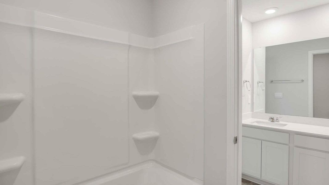 Representative furnished interior of a home built from the HAYDEN by D.R. Horton in Hartmann Crossing, Lebanon (Image 29).