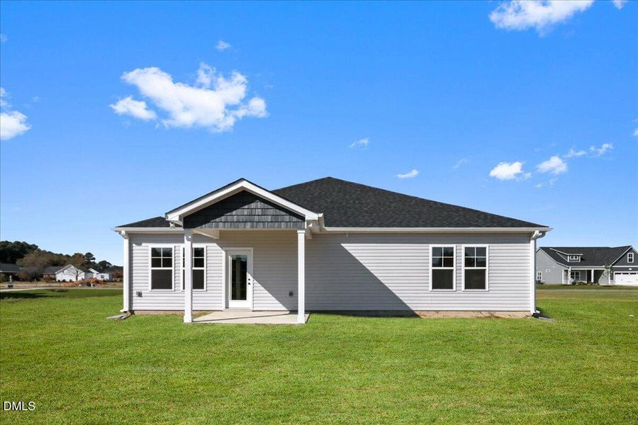 04-104 Hudson Vlg Dr-4