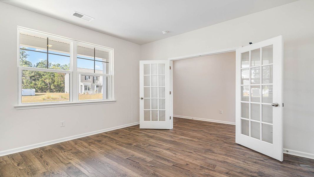 Spacious, unfurnished interior of a new home in Lochaven, Conway (Image 12). Spacious, unfurnished interior of a new home in Lochaven, Conway (Image 12).