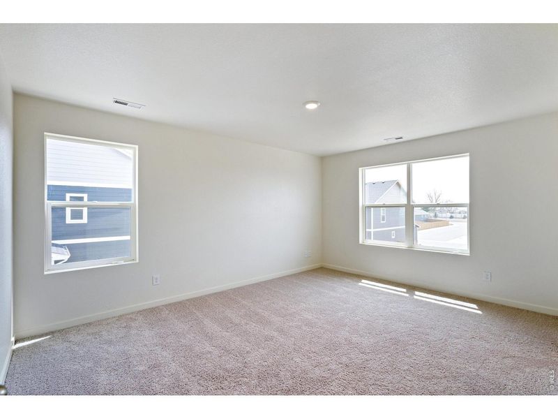 Spacious, unfurnished interior of a new home in , Greeley (Image 11).
